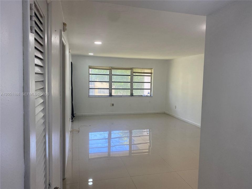 En Renta: $1,550 (1 camas, 1 baños, 954 Pies cuadrados)