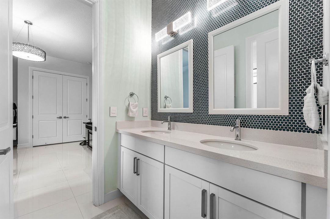 026-9316GrandPrixLane-BoyntonBeach-FL-33