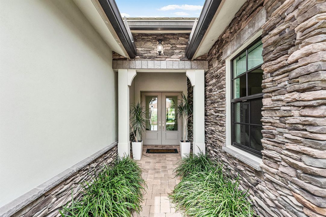 004-9316GrandPrixLane-BoyntonBeach-FL-33