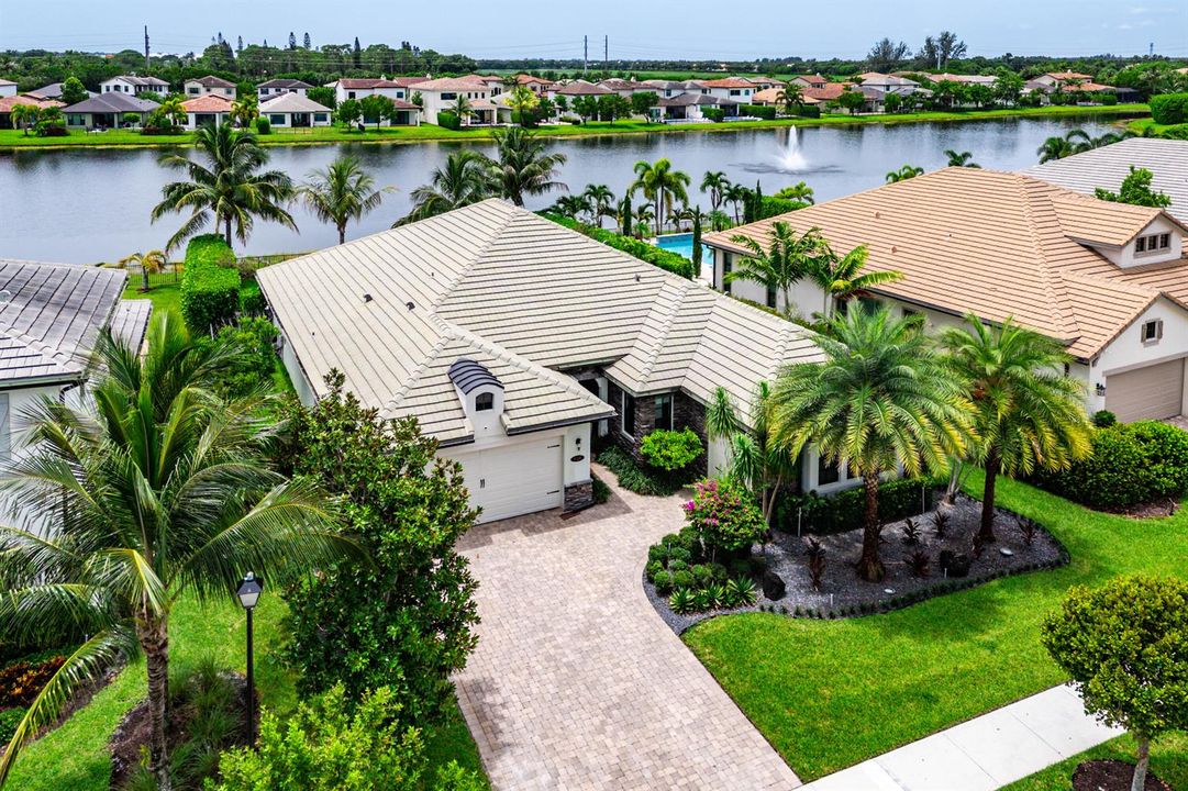 048-9316GrandPrixLane-BoyntonBeach-FL-33