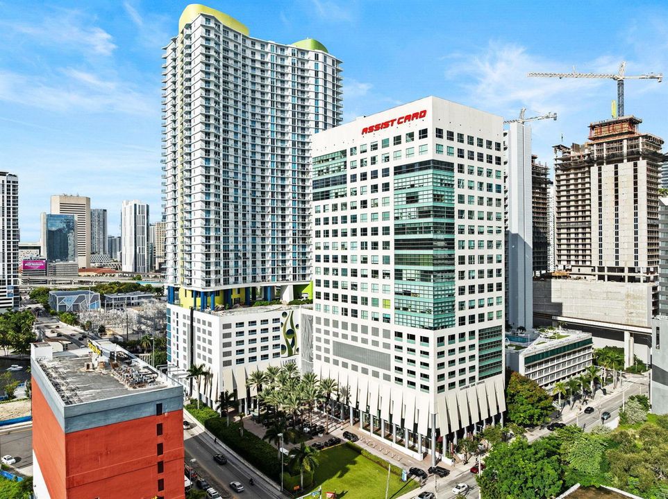 31-web-or-mls-175-sw-7th-st-1600