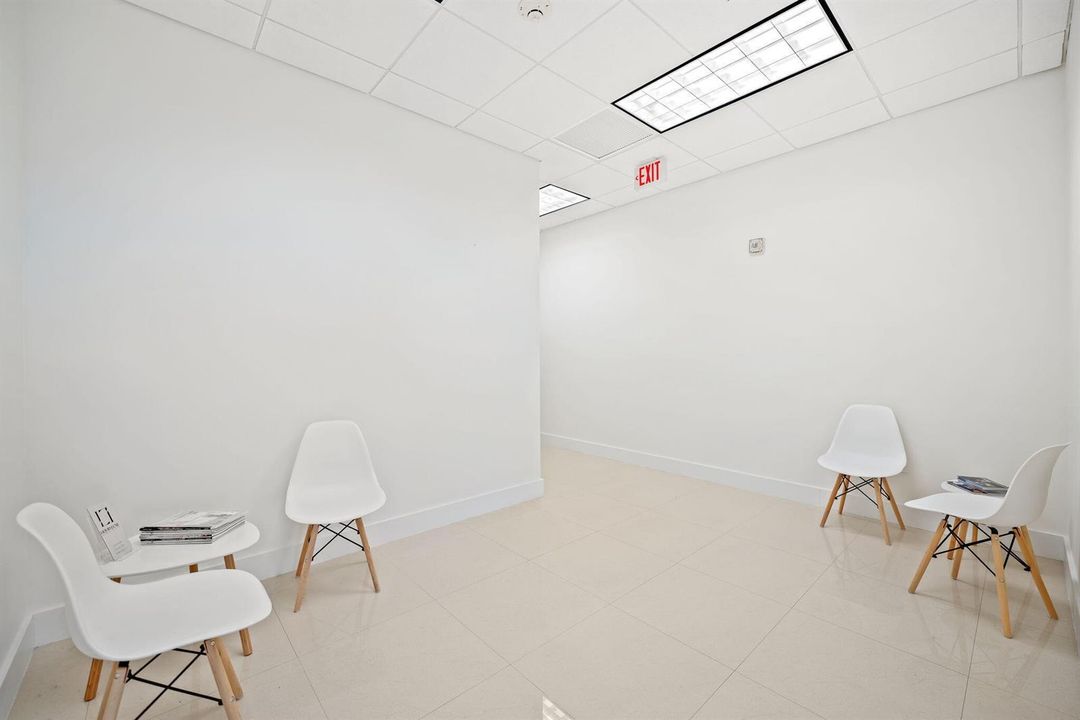 4-web-or-mls-175-sw-7th-st-1600