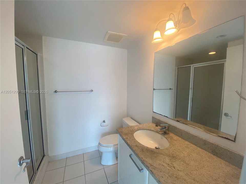 For Rent: $3,550 (2 beds, 2 baths, 1290 Square Feet)