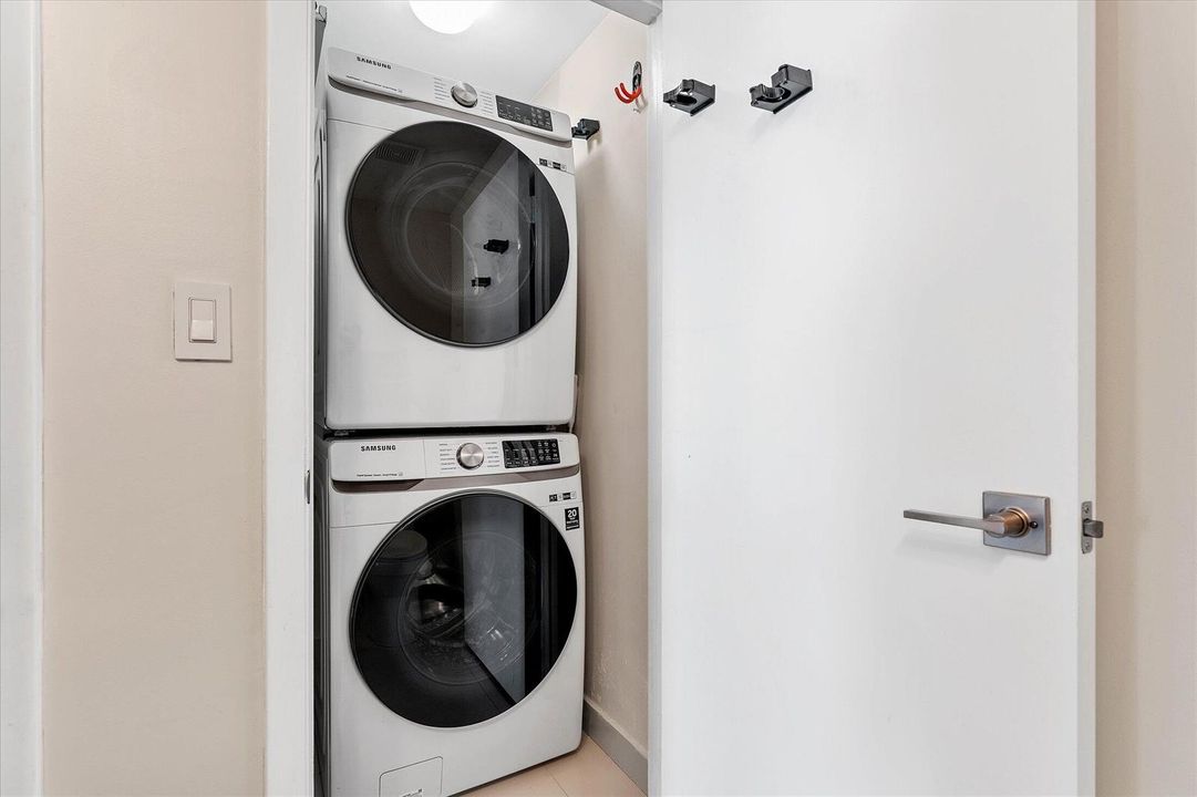 Washer/Dryer