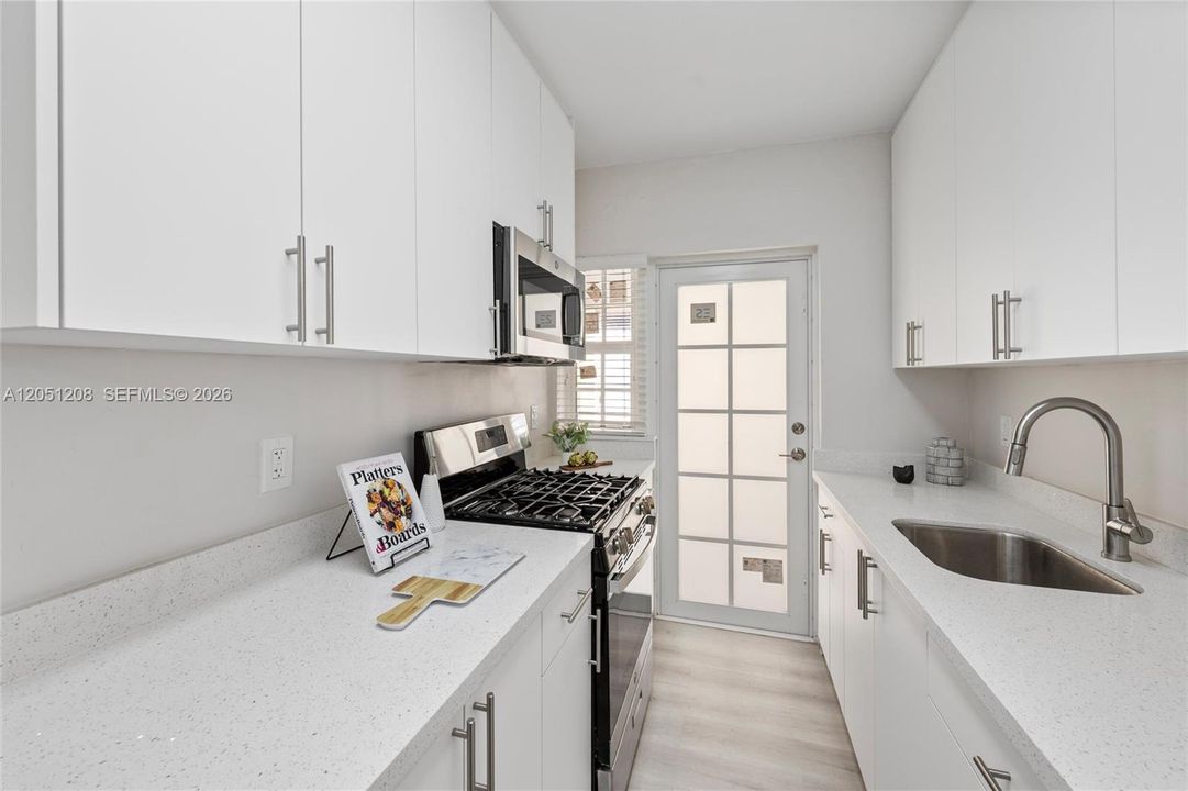 For Rent: $2,400 (1 beds, 1 baths, 0 Square Feet)