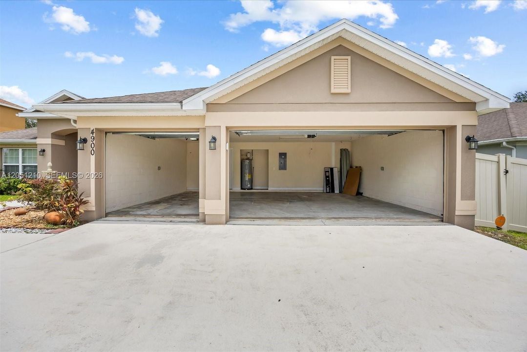 For Sale: $472,999 (4 beds, 4 baths, 2268 Square Feet)