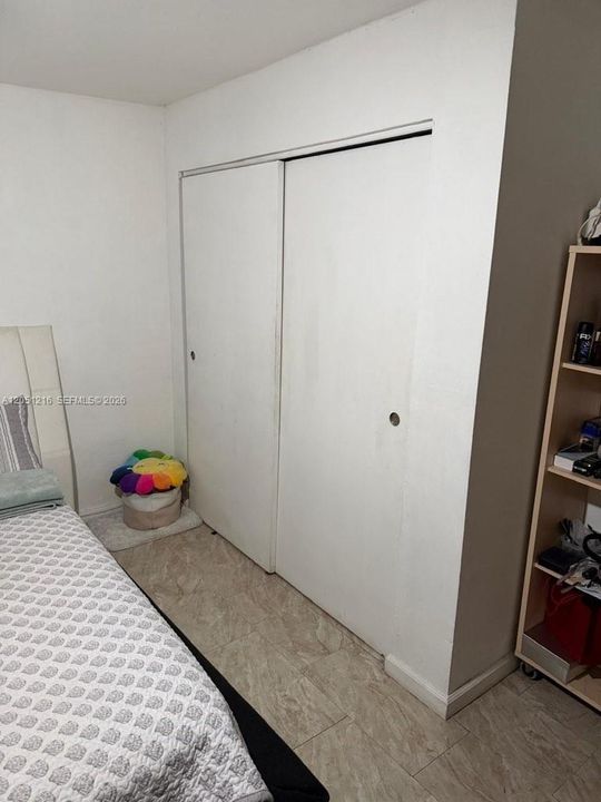 For Rent: $1,500 (1 beds, 1 baths, 4008 Square Feet)