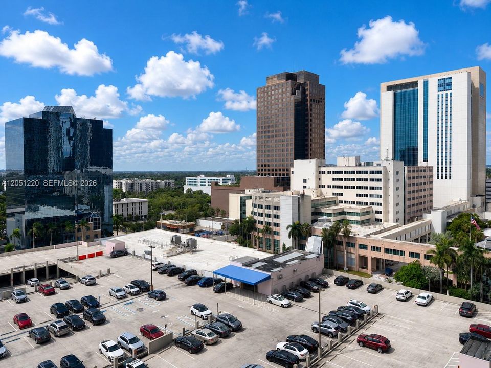 For Sale: $469,000 (2 beds, 2 baths, 1246 Square Feet)