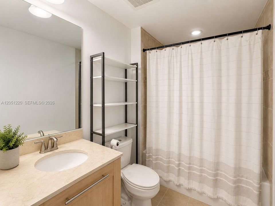 For Sale: $469,000 (2 beds, 2 baths, 1246 Square Feet)