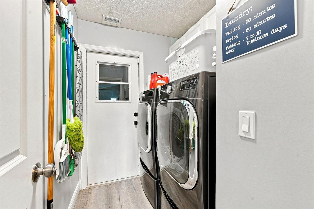 25_laundry