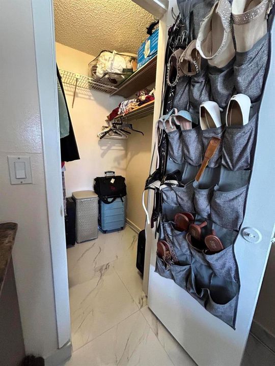 Walk in closet