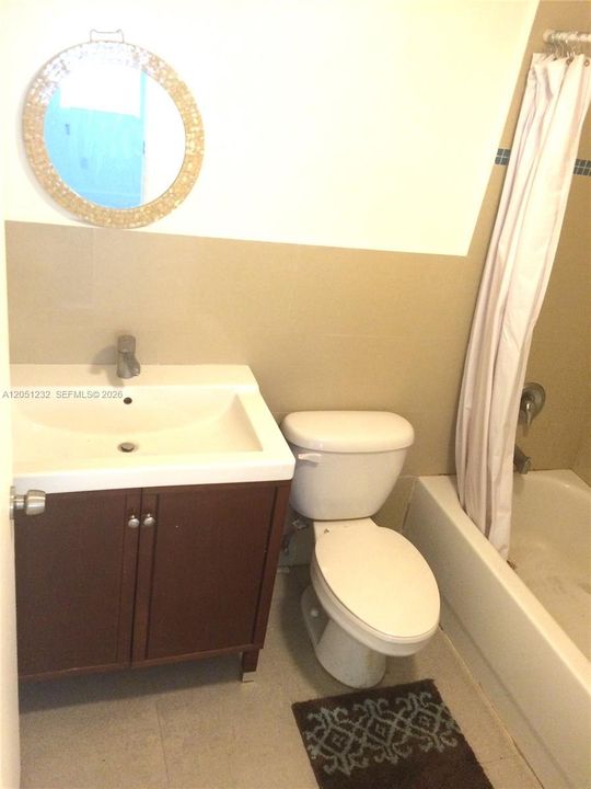 For Rent: $3,150 (3 beds, 2 baths, 1100 Square Feet)