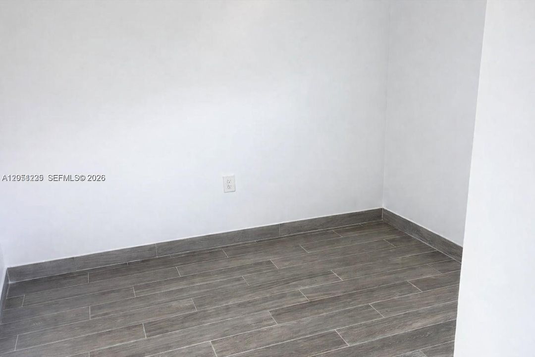 В аренду: $1,875 (2 спален, 1 ванн, 1534 Квадратных фут)