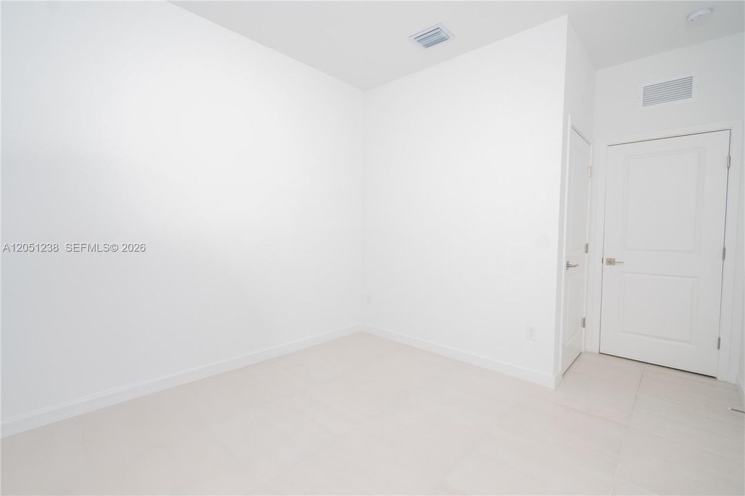 For Sale: $805,000 (4 beds, 2 baths, 1710 Square Feet)