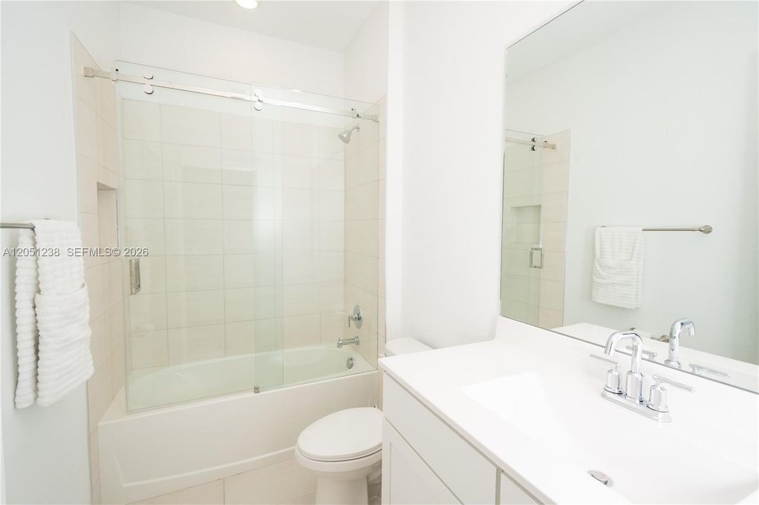 For Sale: $805,000 (4 beds, 2 baths, 1710 Square Feet)
