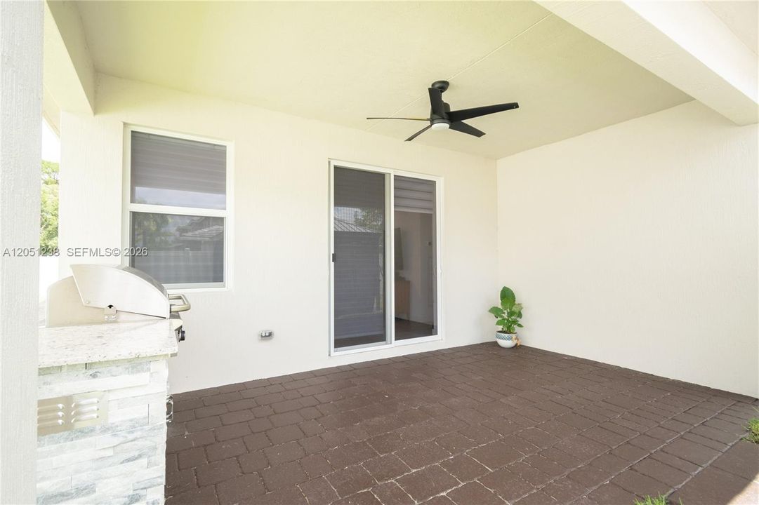 For Sale: $805,000 (4 beds, 2 baths, 1710 Square Feet)