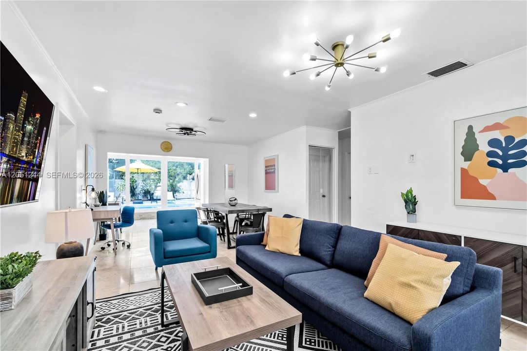 For Rent: $4,500 (4 beds, 2 baths, 1265 Square Feet)