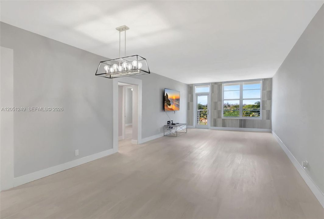 В аренду: $2,850 (1 спален, 1 ванн, 1086 Квадратных фут)