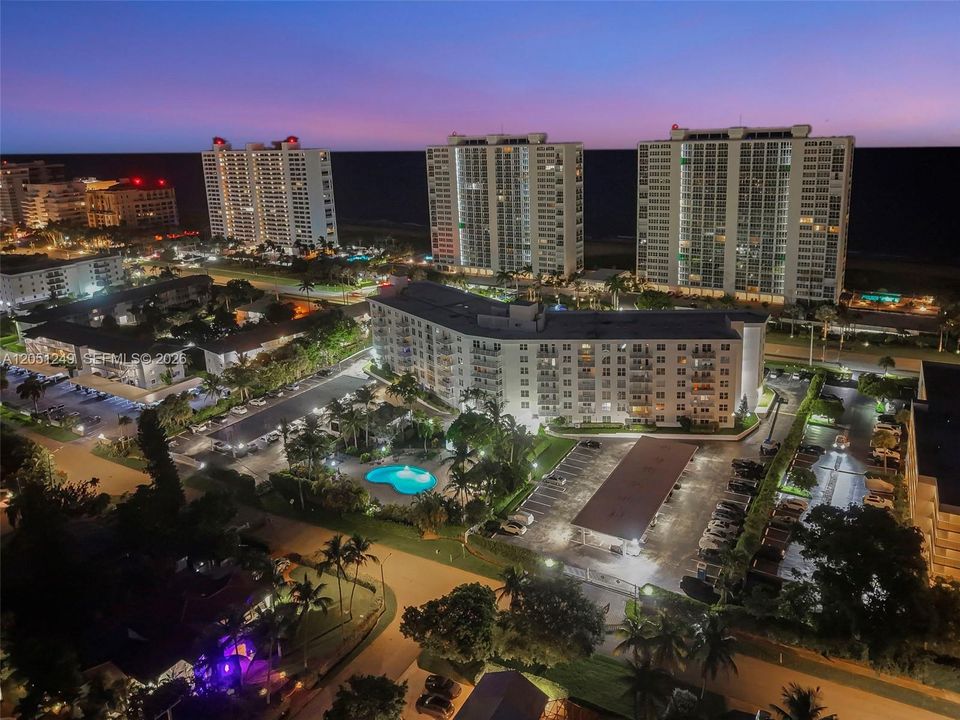 В аренду: $2,850 (1 спален, 1 ванн, 1086 Квадратных фут)