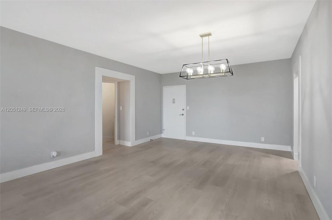 В аренду: $2,850 (1 спален, 1 ванн, 1086 Квадратных фут)