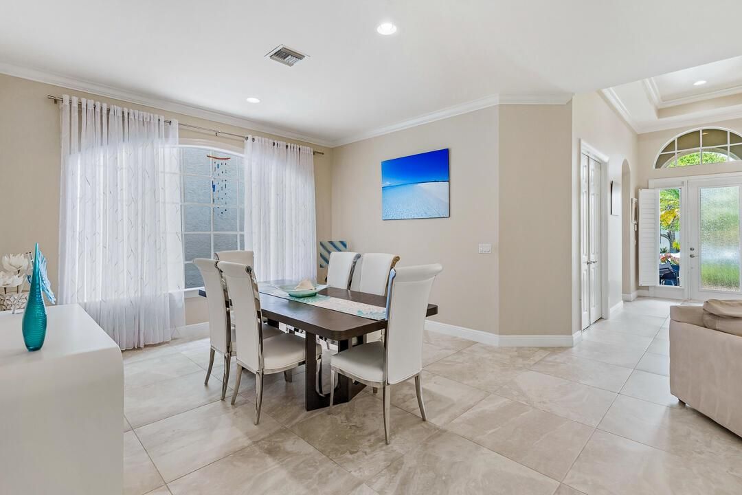 771 SE Pebble Drive-9