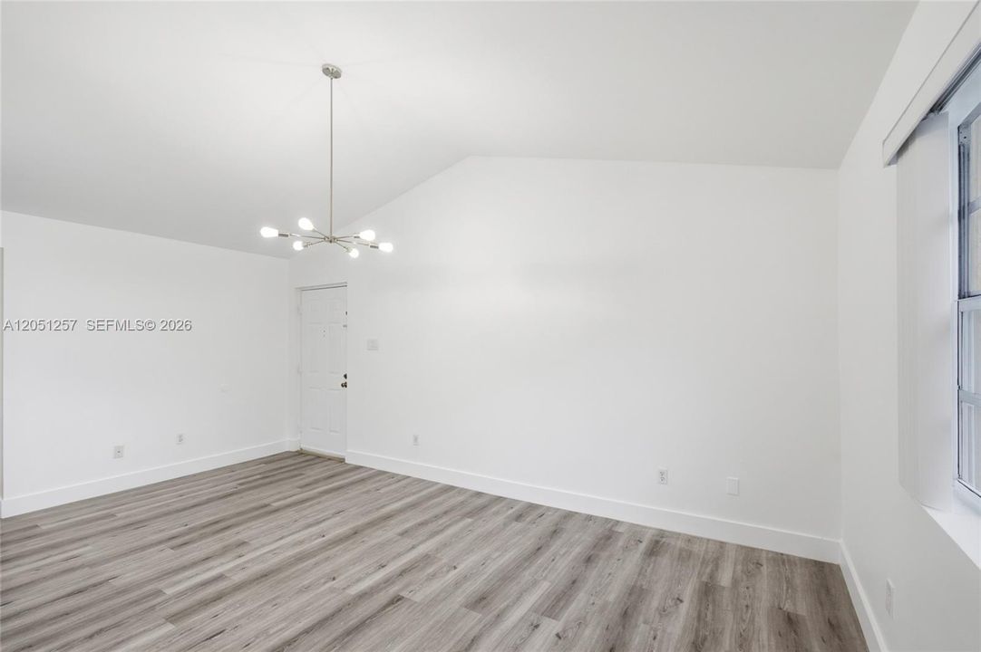 En Renta: $2,350 (2 camas, 2 baños, 1093 Pies cuadrados)