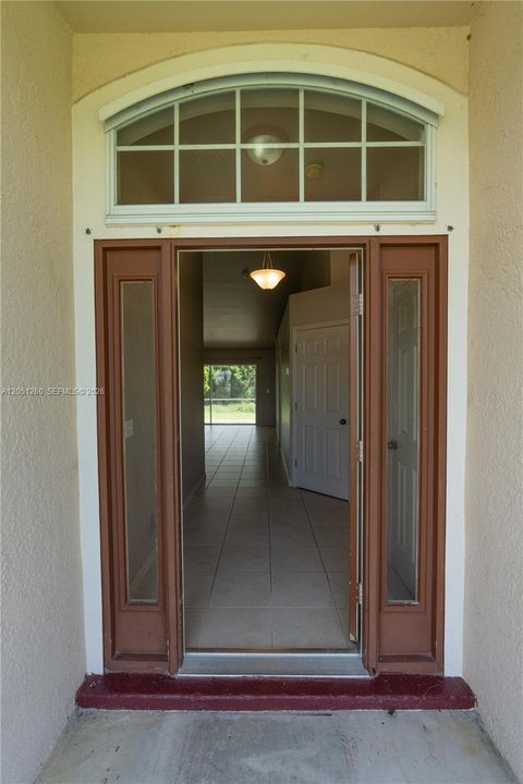 En Venta: $325,000 (3 camas, 2 baños, 0 Pies cuadrados)