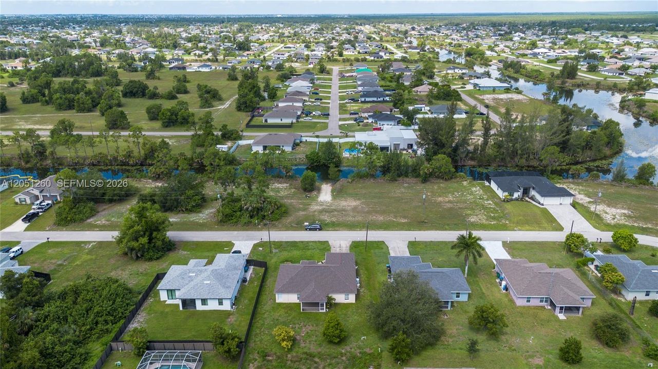 En Venta: $325,000 (3 camas, 2 baños, 0 Pies cuadrados)