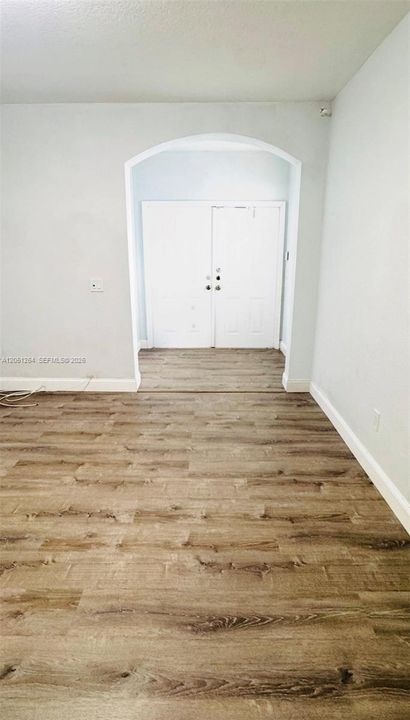 En Venta: $445,000 (3 camas, 2 baños, 1530 Pies cuadrados)