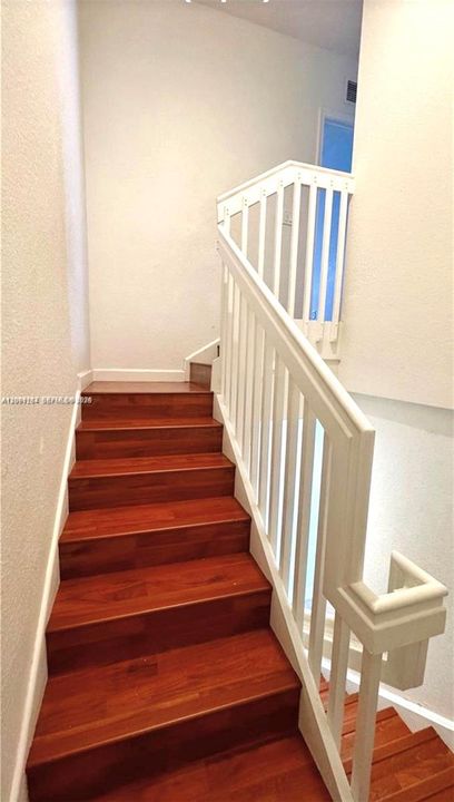 En Venta: $445,000 (3 camas, 2 baños, 1530 Pies cuadrados)