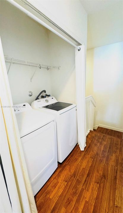 En Venta: $445,000 (3 camas, 2 baños, 1530 Pies cuadrados)