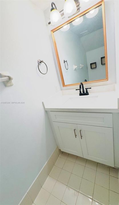En Venta: $445,000 (3 camas, 2 baños, 1530 Pies cuadrados)
