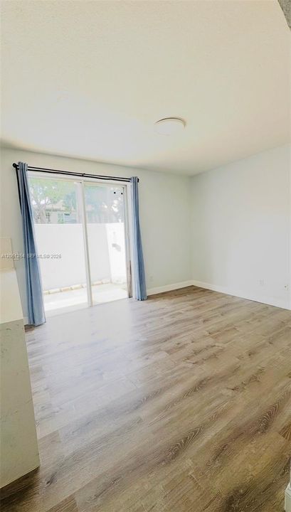 En Venta: $445,000 (3 camas, 2 baños, 1530 Pies cuadrados)