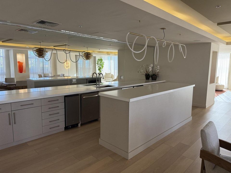 Club Room