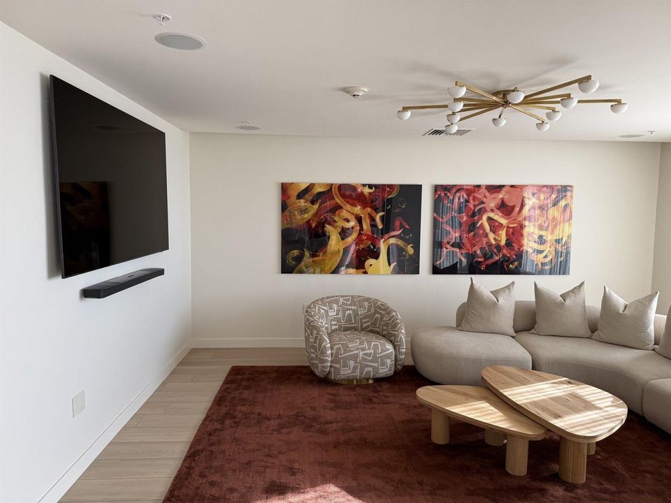 Club Room