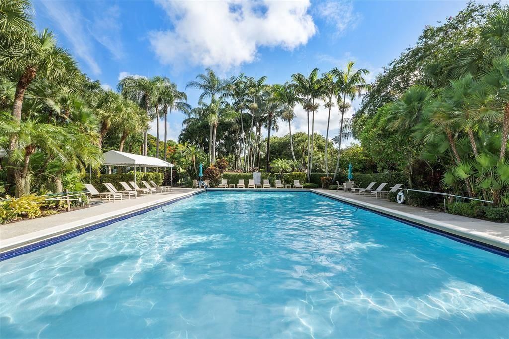 CG pool GetMedia (1)
