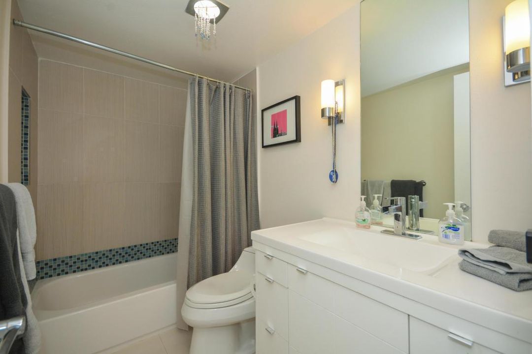 12. Bath 2