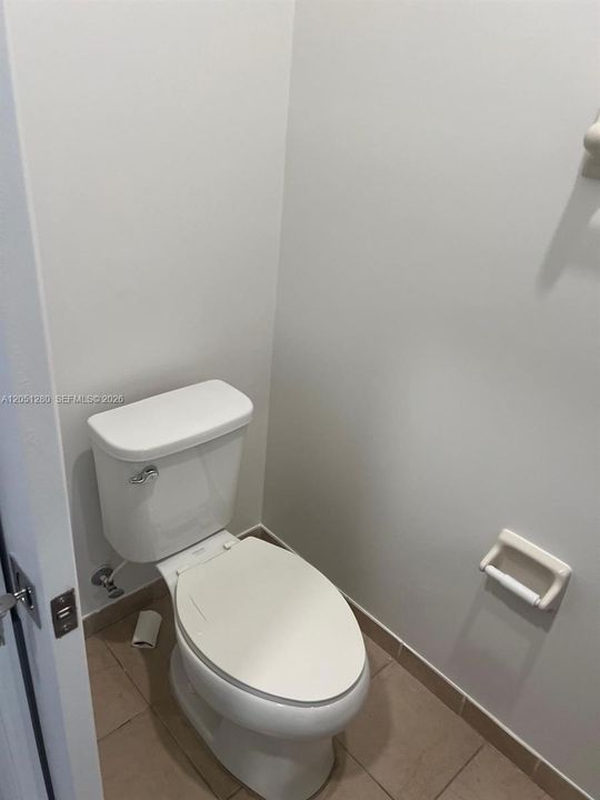 En Renta: $2,900 (3 camas, 2 baños, 1335 Pies cuadrados)