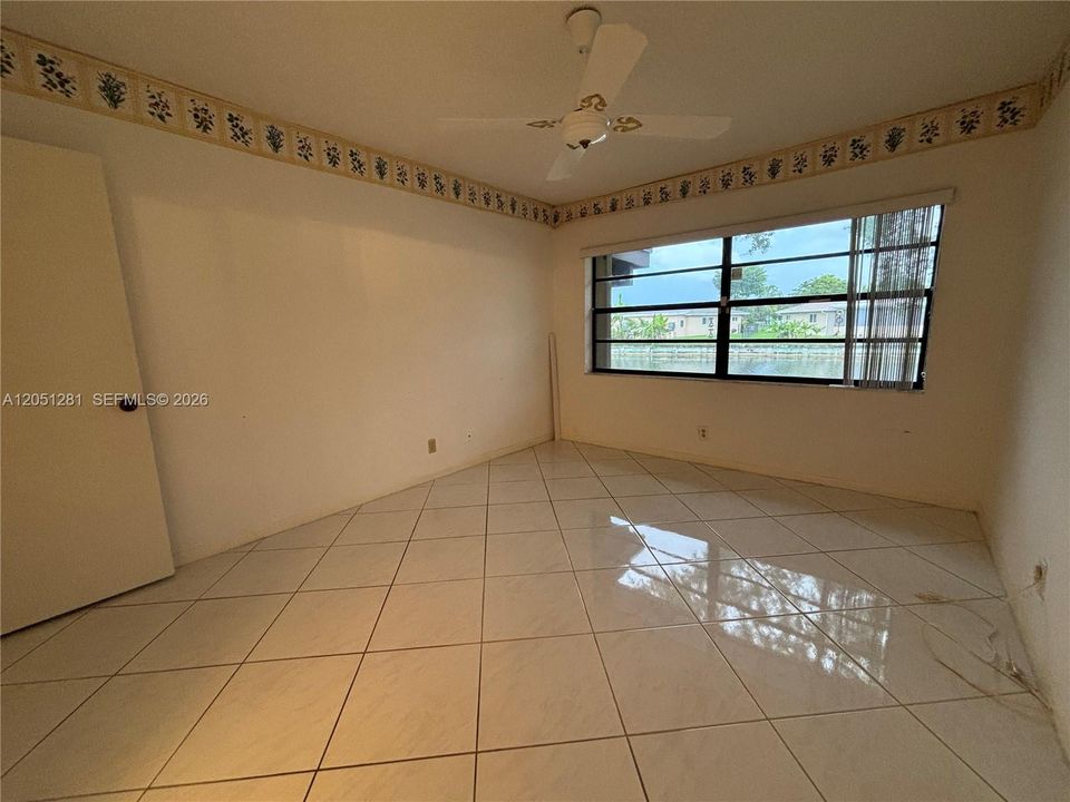 В аренду: $2,200 (2 спален, 2 ванн, 1060 Квадратных фут)