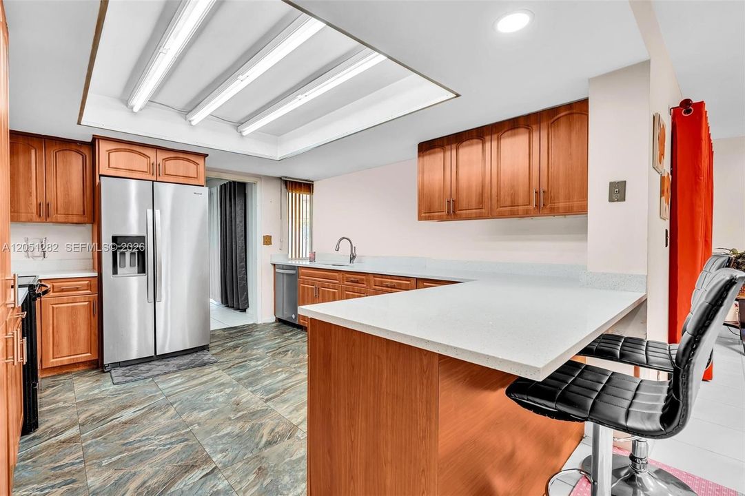 En Venta: $549,990 (3 camas, 2 baños, 1952 Pies cuadrados)
