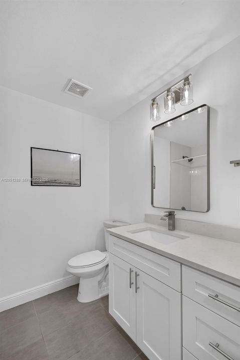 En Venta: $465,000 (4 camas, 2 baños, 1366 Pies cuadrados)