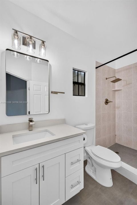En Venta: $465,000 (4 camas, 2 baños, 1366 Pies cuadrados)