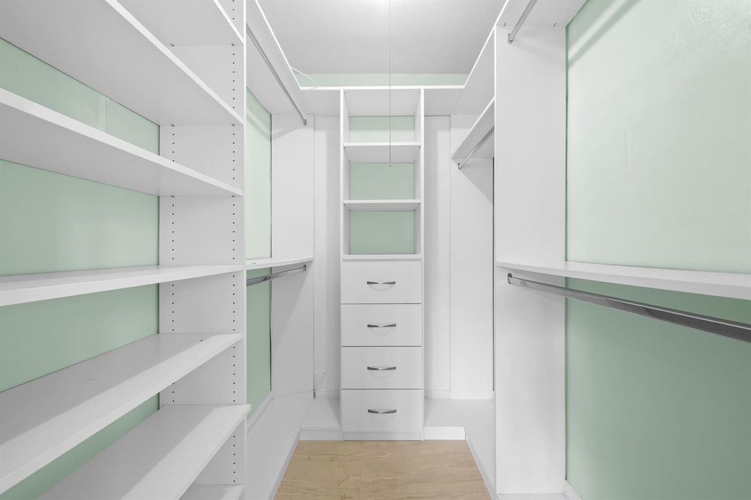 Walk In Closet