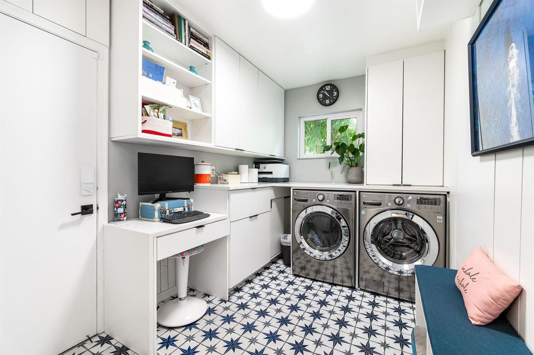 Laundry Room/Office/Mudroom
