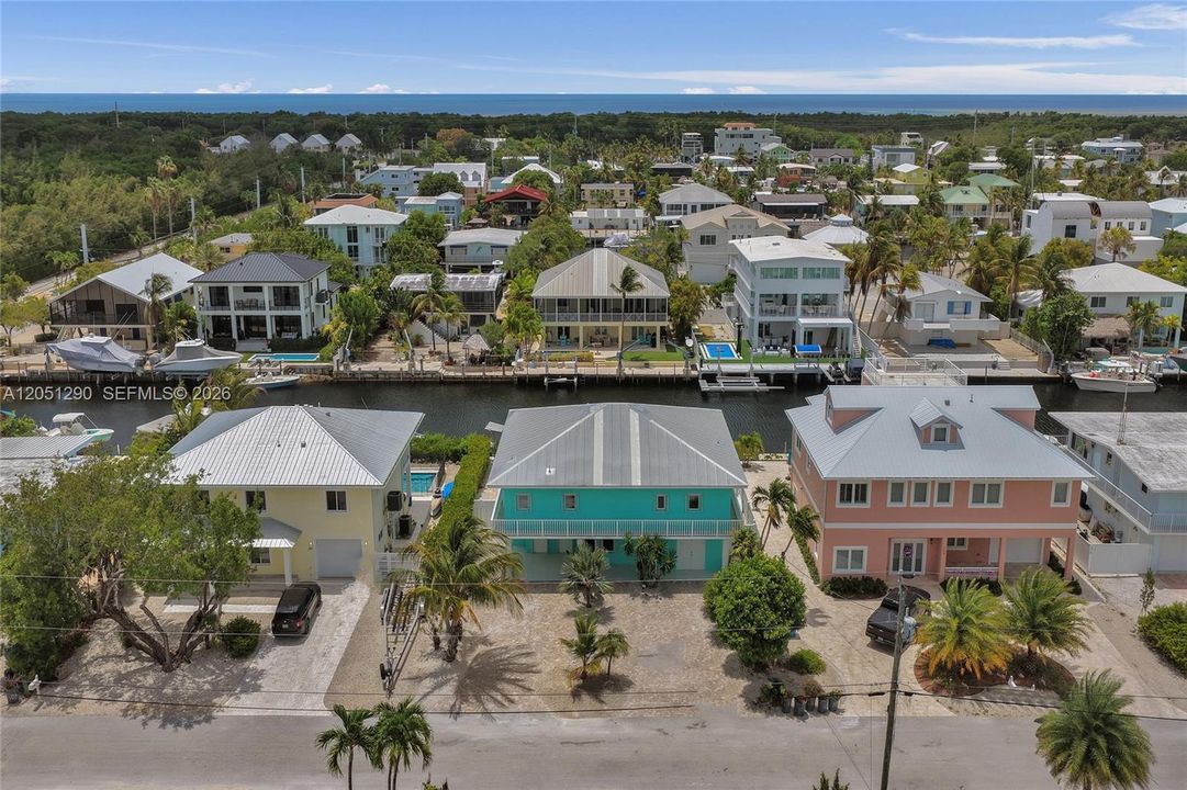 En Venta: $2,795,000 (3 camas, 2 baños, 1632 Pies cuadrados)