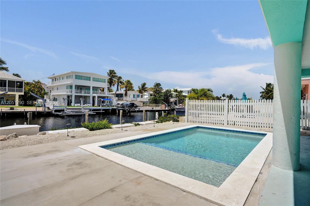 En Venta: $2,795,000 (3 camas, 2 baños, 1632 Pies cuadrados)