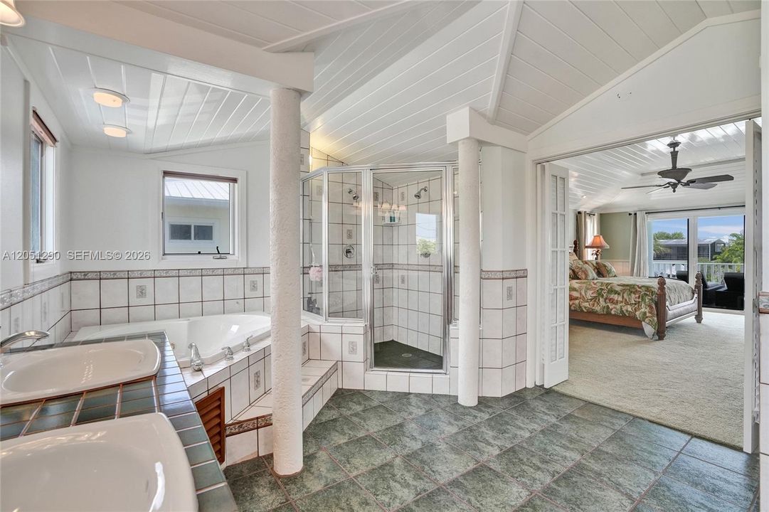 En Venta: $2,795,000 (3 camas, 2 baños, 1632 Pies cuadrados)