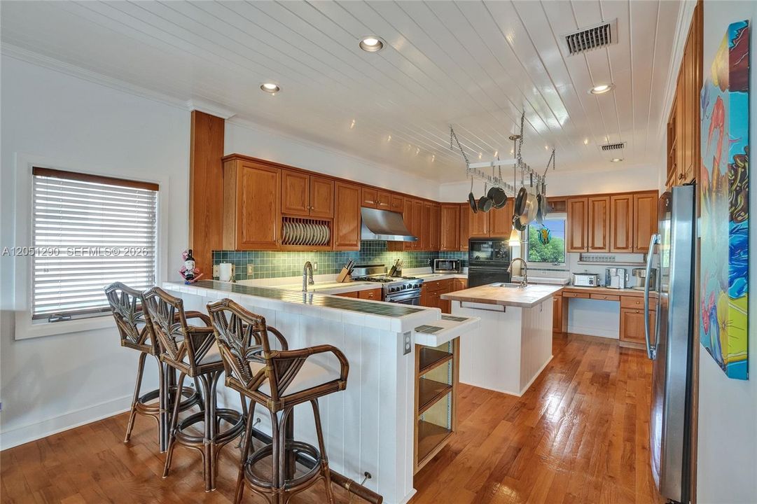 En Venta: $2,795,000 (3 camas, 2 baños, 1632 Pies cuadrados)
