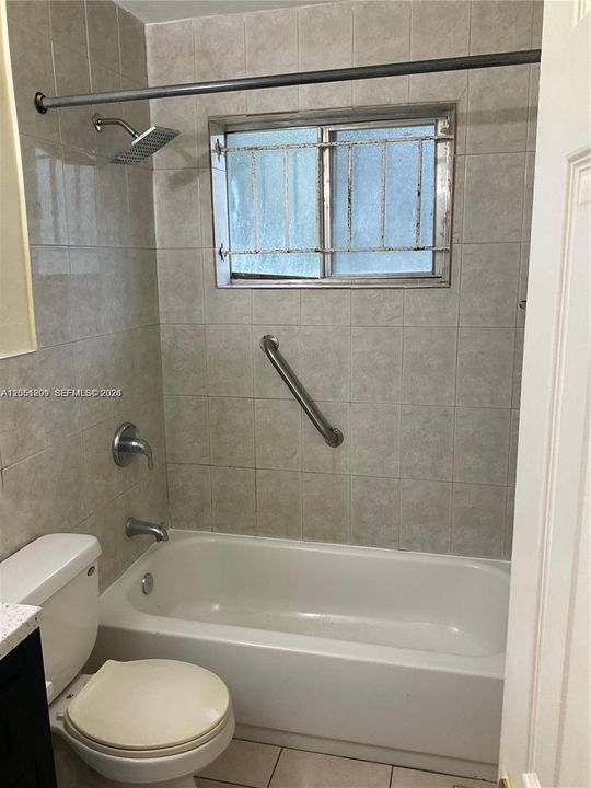 En Renta: $2,500 (2 camas, 1 baños, 1830 Pies cuadrados)