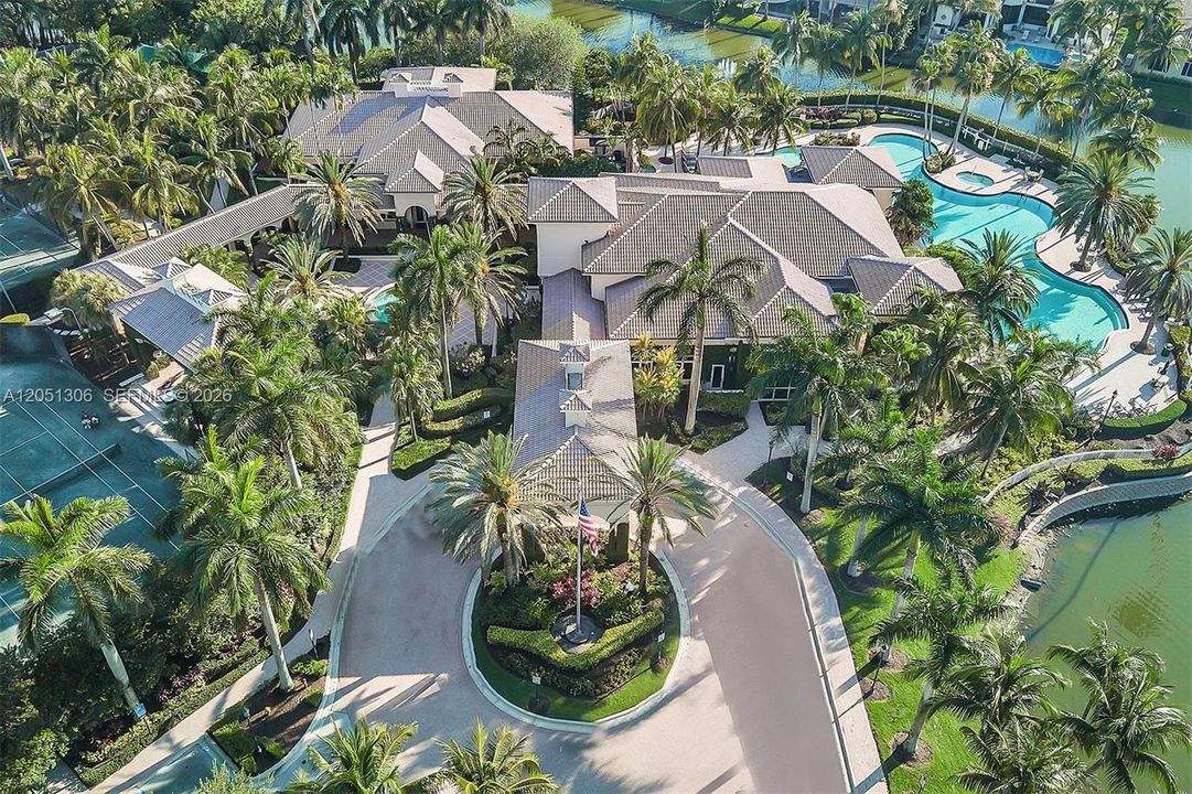En Renta: $26,000 (5 camas, 4 baños, 4072 Pies cuadrados)